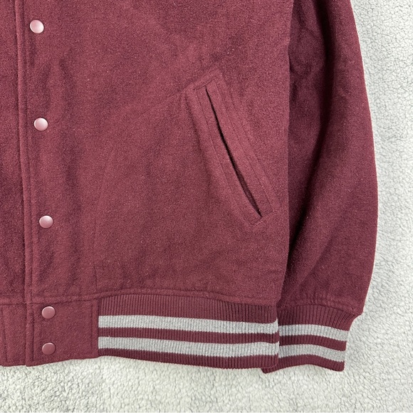 Vintage Roots Athletics Canada Wool Embroidered Snap Button Varsity Jacket - Picture 6 of 15